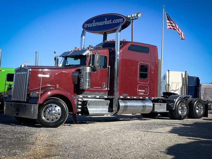 2018 KENWORTH W900L GLIDER KIT 341880 Truck Market
