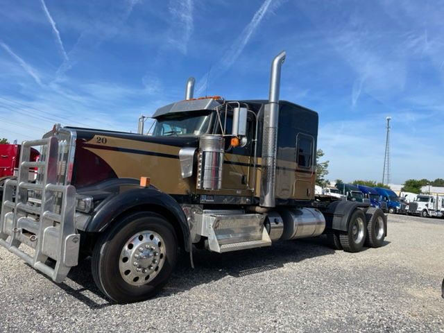 2020 KENWORTH W900L SLEEPER 312172 - Truck Market