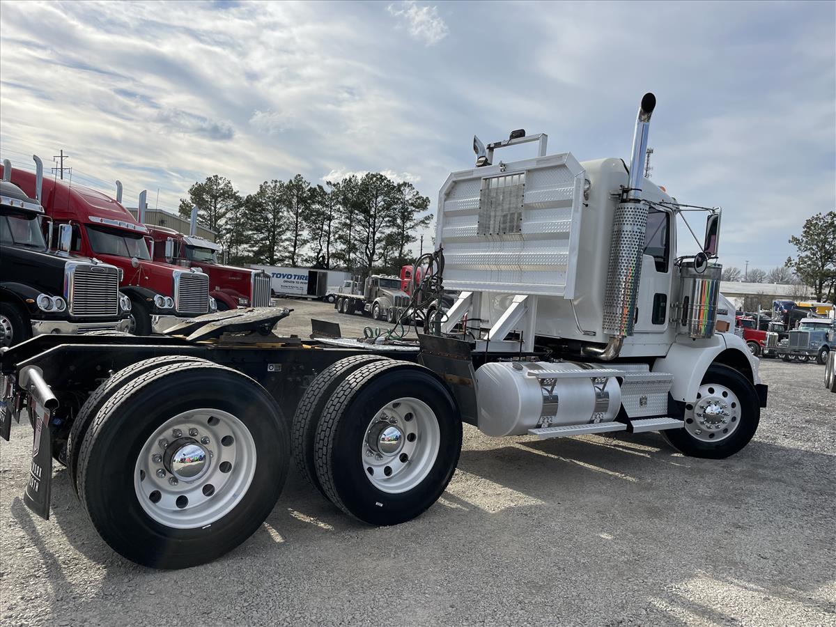 2014 KENWORTH T800 DAYCAB GLIDER KIT 452775 Truck Market