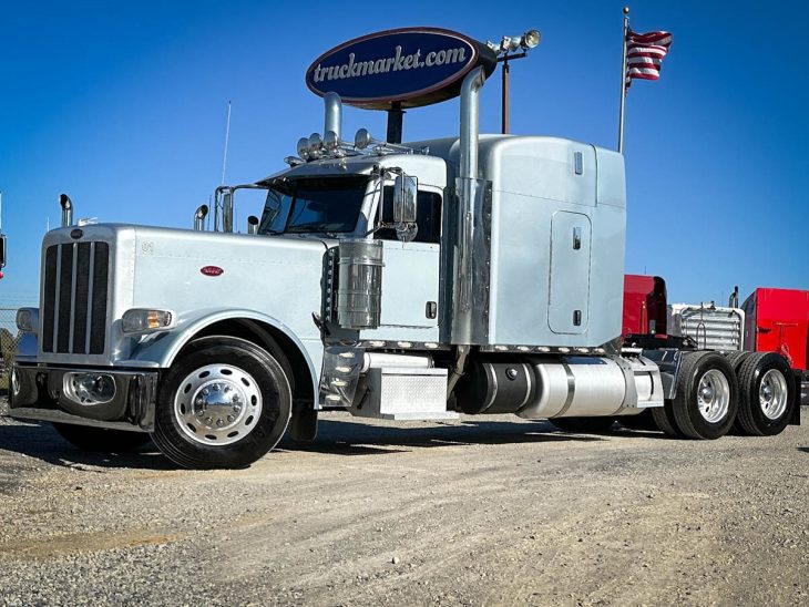 2017 PETERBILT 389 SLEEPER 423231 - Truck Market