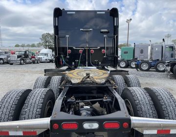 2020 PETERBILT 389 SLEEPER 641958 - Truck Market