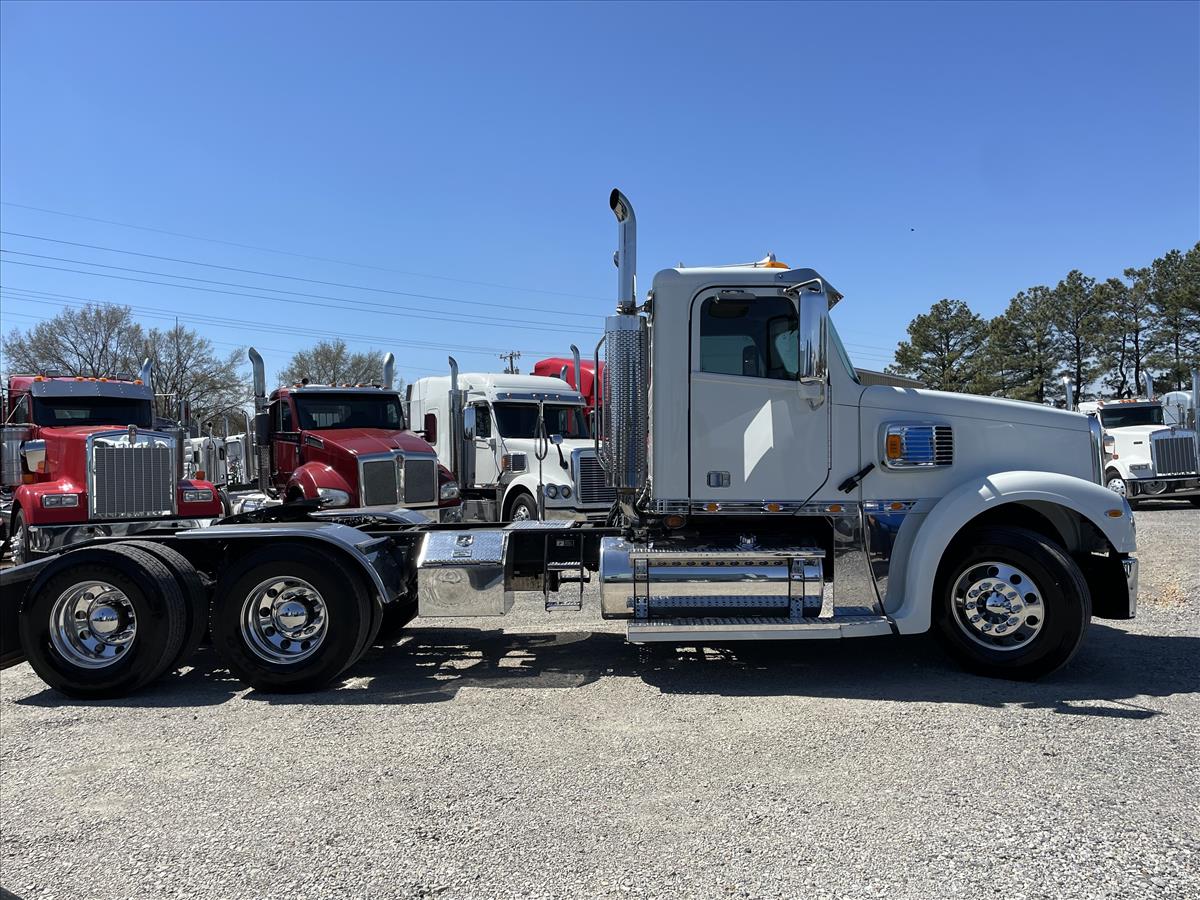 2016 FREIGHTLINER CORONADO GLIDER KIT HA2451 - Truck Market