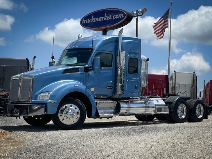 2016 KENWORTH T880 SLEEPER 499139 - Truck Market