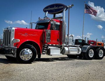 2022 PETERBILT 389 DAYCAB 805015