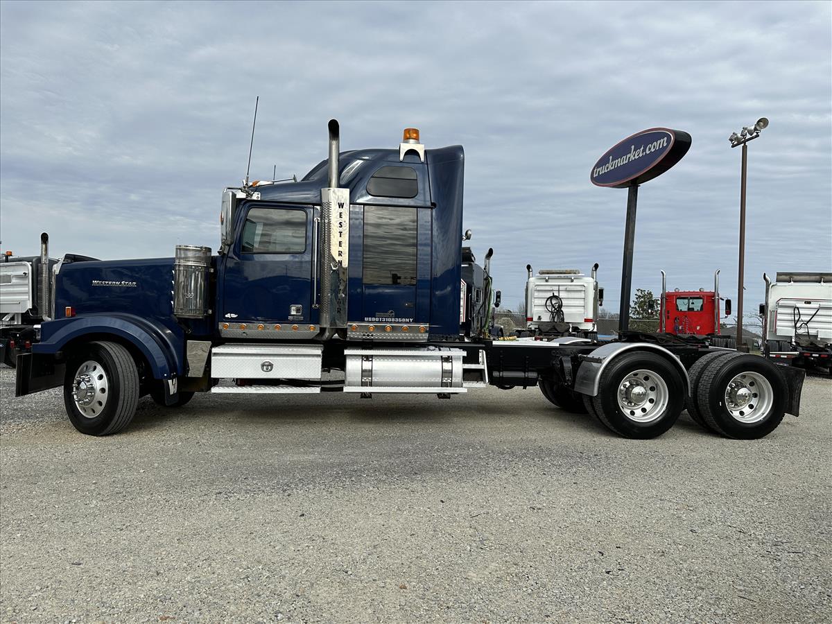 2016 WESTERN STAR 4900EX GLIDER KIT GZ1690 - Truck Market