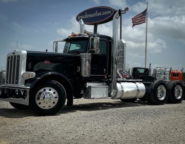 2017 Peterbilt 389 Daycab Glider Kit 454269