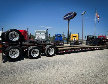 2021 Fontaine Tri Axle Lowboy With Flip 5a0212