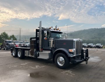 2021 Peterbilt 389 Hydraulic Winch Truck 752846