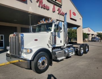 2020 Peterbilt 389 Daycab 659544