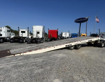 1998 Landoll 660 Traveling Axle Trailer A09666