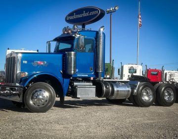 2020 Peterbilt 389 Daycab 632087