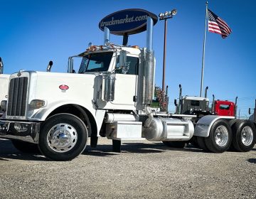 2008 Peterbilt 388 Daycab 758377