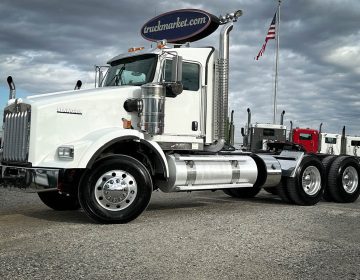 2019 Kenworth T800 Daycab 347699