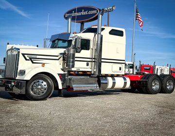 2023 Kenworth W900l Sleeper 259865