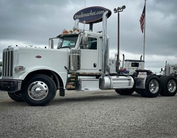 2017 PETERBILT 389 DAYCAB GLIDER KIT 451152