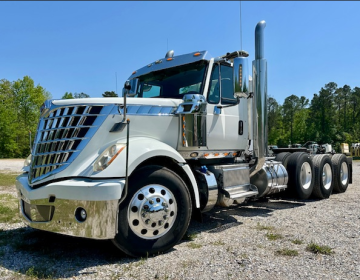 2016 International Lonestar Tri Axle Daycab 744280