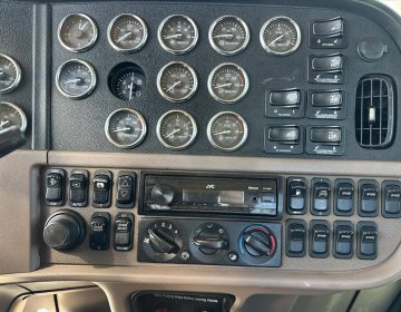 2014 Peterbilt 389 Daycab Glider Kit 267844