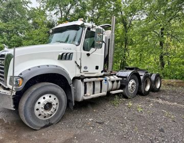 2020 MACK GRANITE TRI AXLE DAYCAB 019263