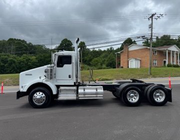 2015 KENWORTH T800 DAYCAB GLIDER KIT 495410