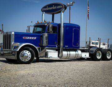 2016 Peterbilt 389 Pride Class Glider Kit 408678