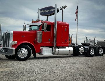2021 Peterbilt 389 Tri Axle Glider Kit 421one