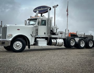 2016 Peterbilt 389 Tri Axle Winch Truck 315399