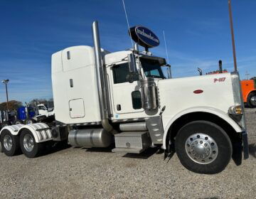 2017 Peterbilt 389 Glider Kit 489061