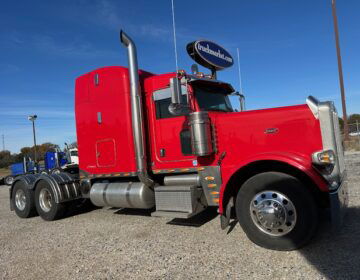 2016 Peterbilt 389 Glider Kit 320863